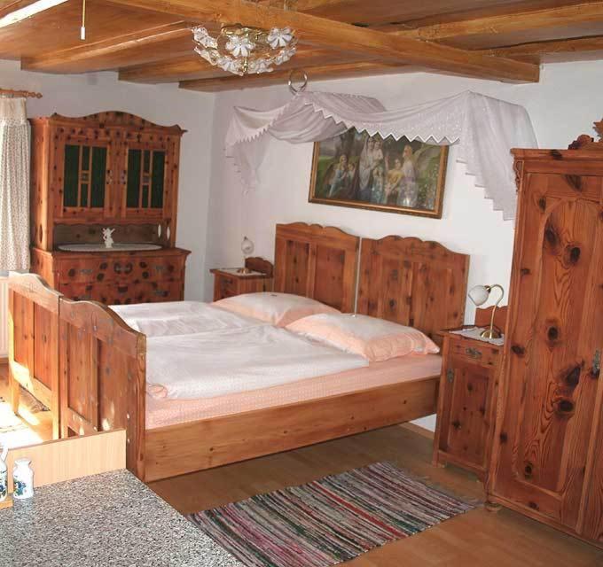 Kanzlerhof باد ميترندورف المظهر الخارجي الصورة